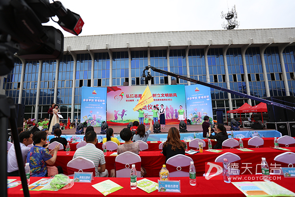 常德市德天廣告有限公司,品牌設(shè)計(jì),活動策劃,影視攝制,廣告設(shè)備租賃,媒體廣告推廣,