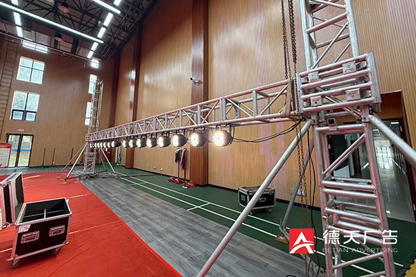 常德市德天廣告有限公司,品牌設(shè)計(jì),活動(dòng)策劃,影視攝制,廣告設(shè)備租賃,媒體廣告推廣,